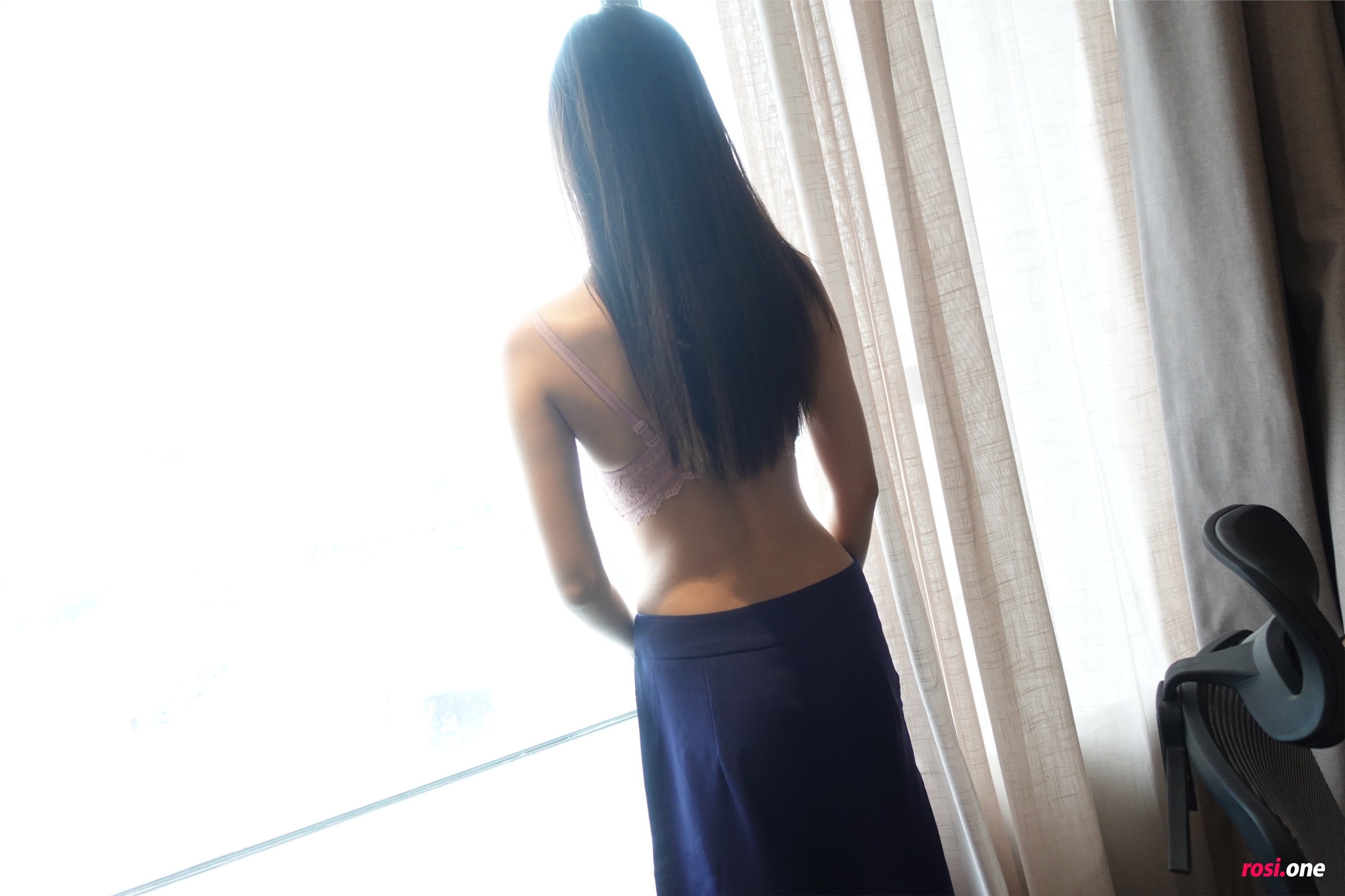 ROSI写真 2021.08.31 NO.3557